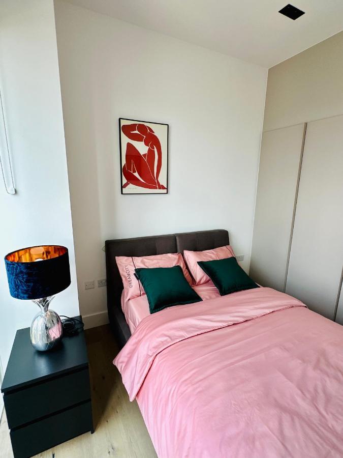 Luxury Central Flat With Stunning Views And Pool London Eksteriør bilde
